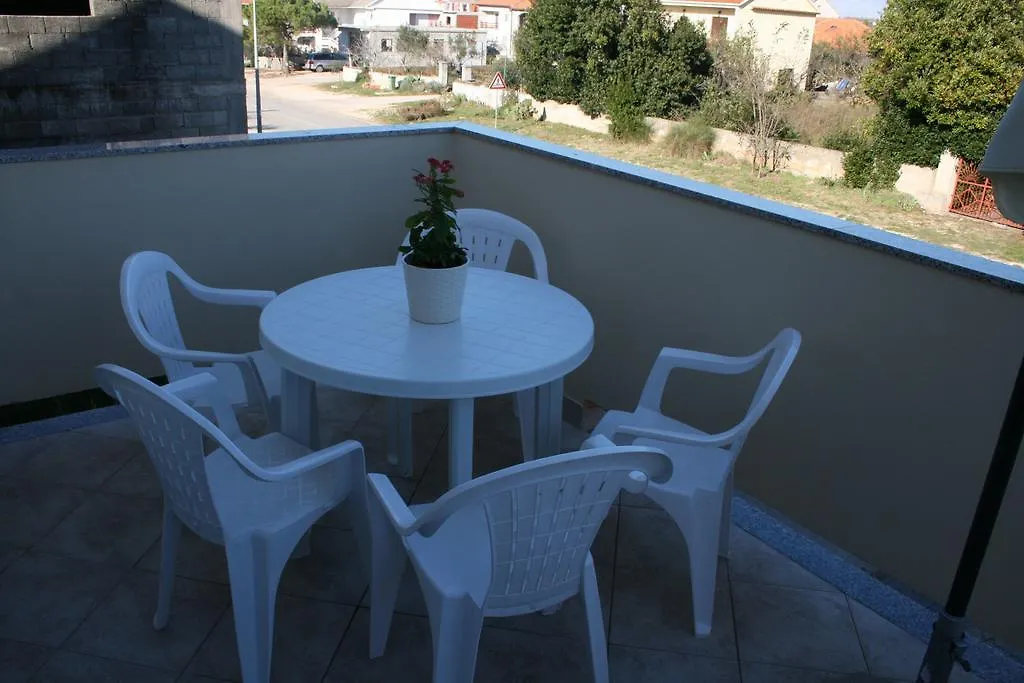 Apartments Manuela Privlaka  Croatia